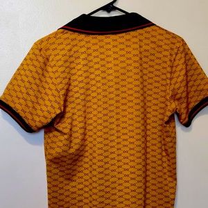 Mens t-shirt size small